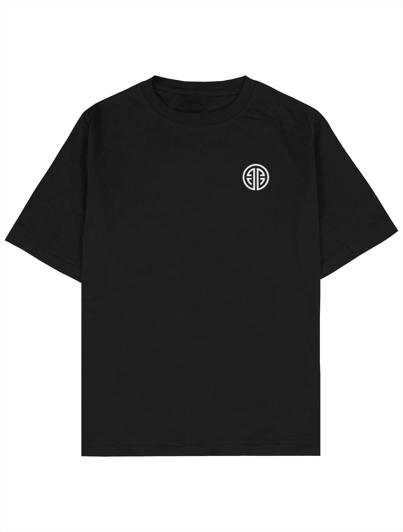 Capital Club Oversize T-Shirt Model 2